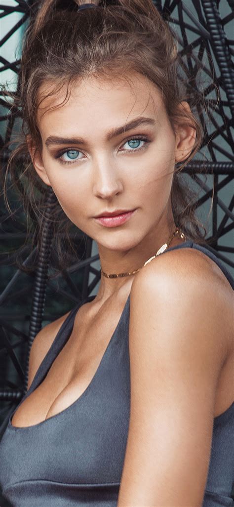 Rachel Cook pictures and photos